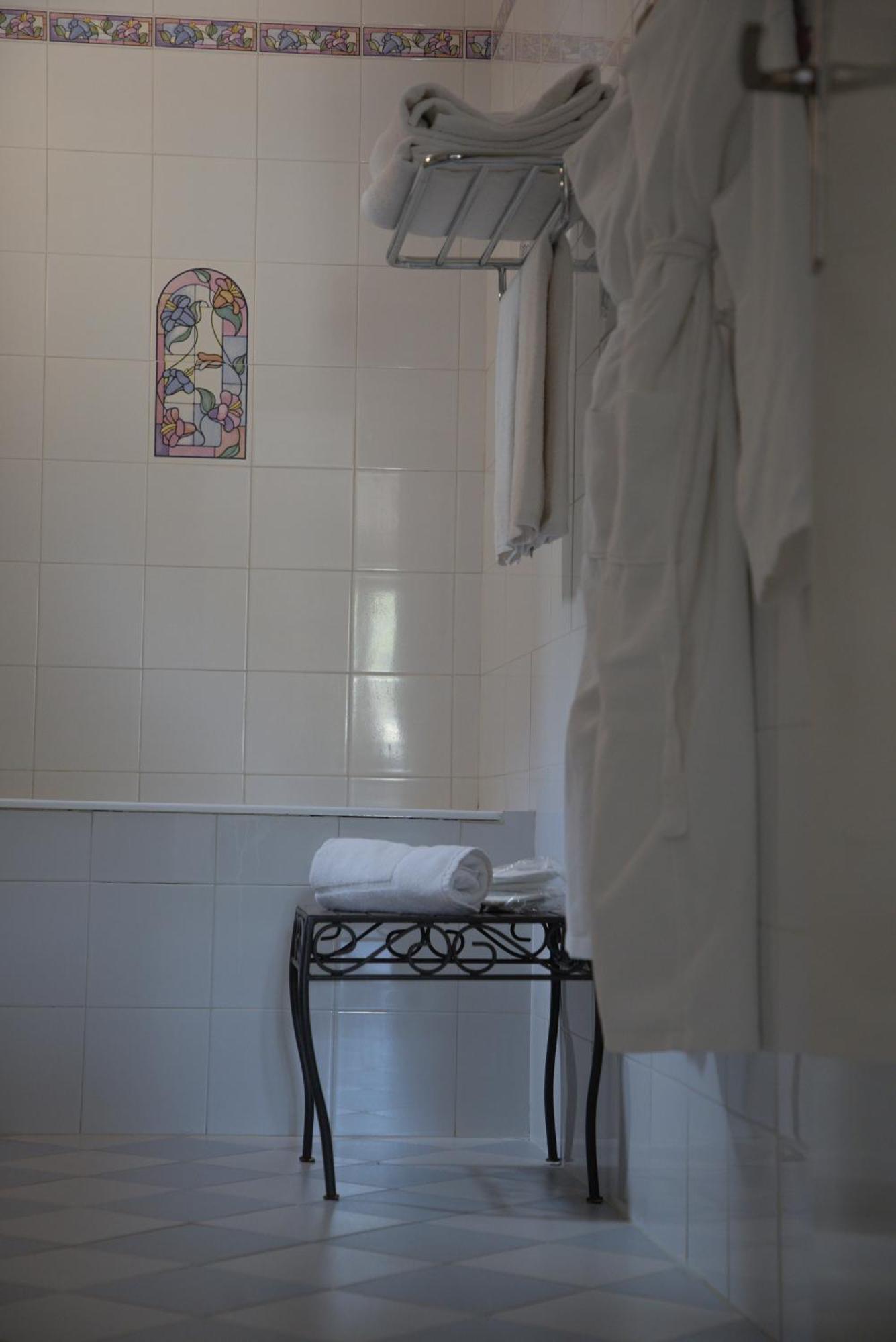 Hotel La Caravelle Bonifacio  Eksteriør billede